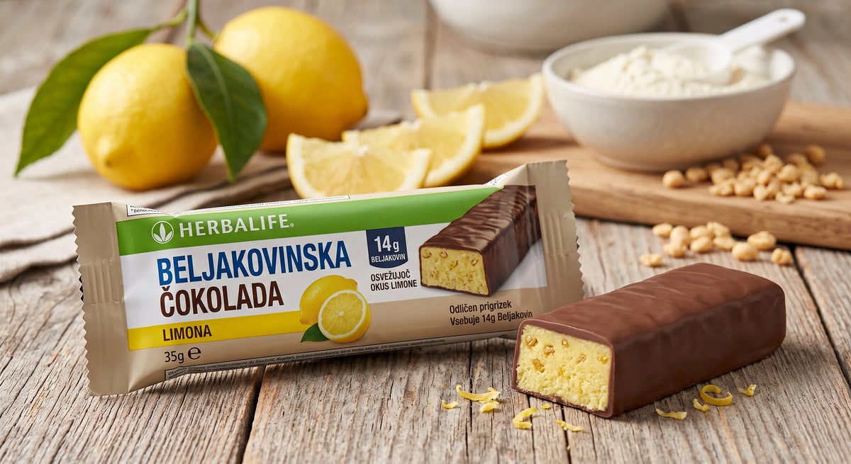 Beljakovinska ploščica okus limone 14 ploščic